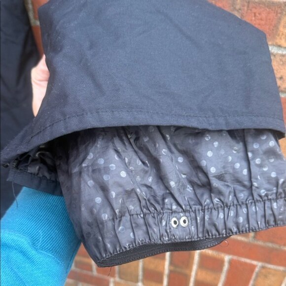 Roxy Women’s Snowboard / Ski Pants – Black – Size Medium - Picture 4 of 10